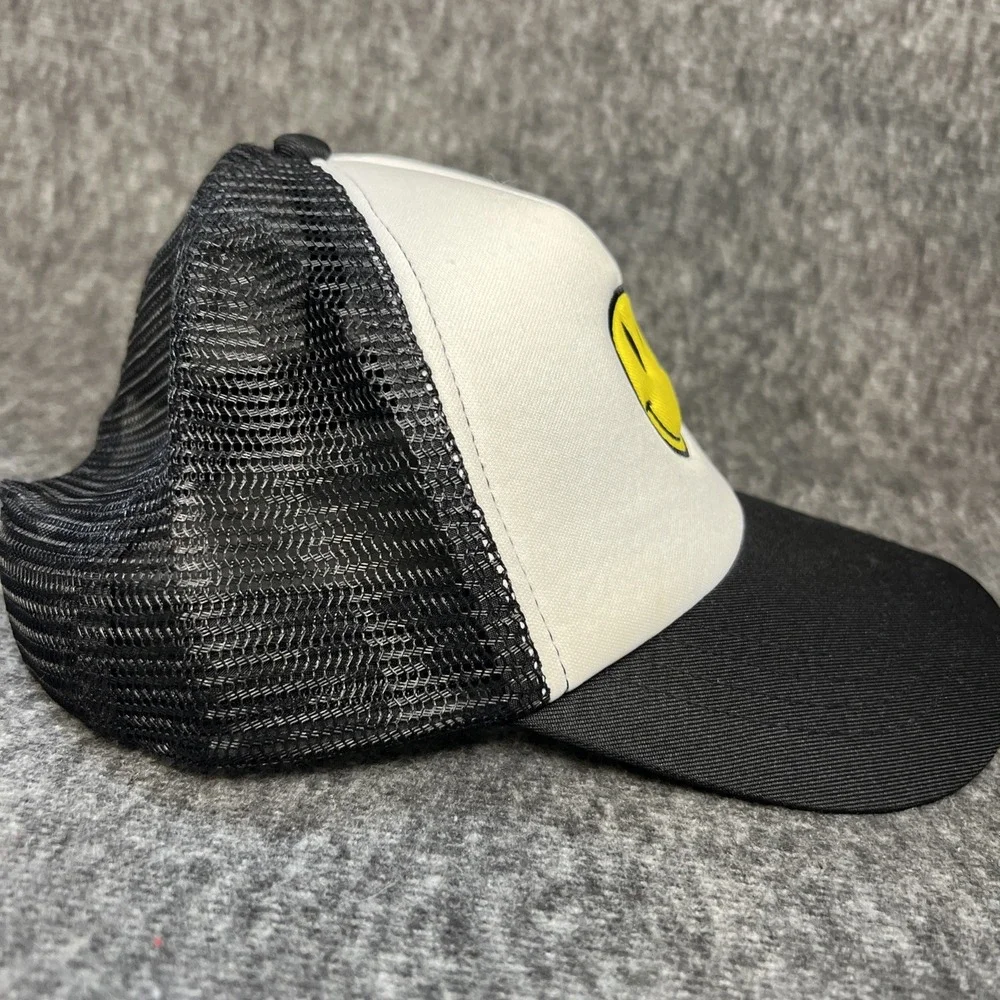 Smiley Face Snapback Smile White Hat Adjustable Adult Size Cap‎ Vintage Happy